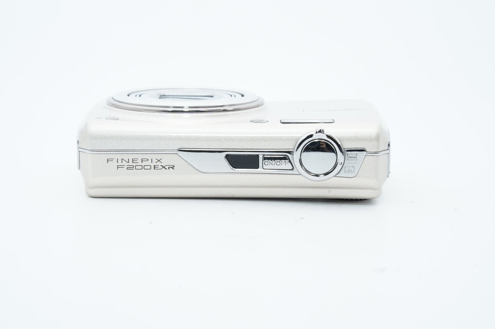 FUJIFILM FINEPIX F200 EXR ゴールドバッテリー 充電器付属