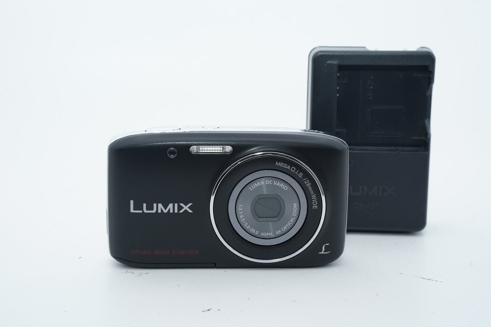 Panasonic LUMIX DMC-S2 ブラック バッテリー 充電器付属