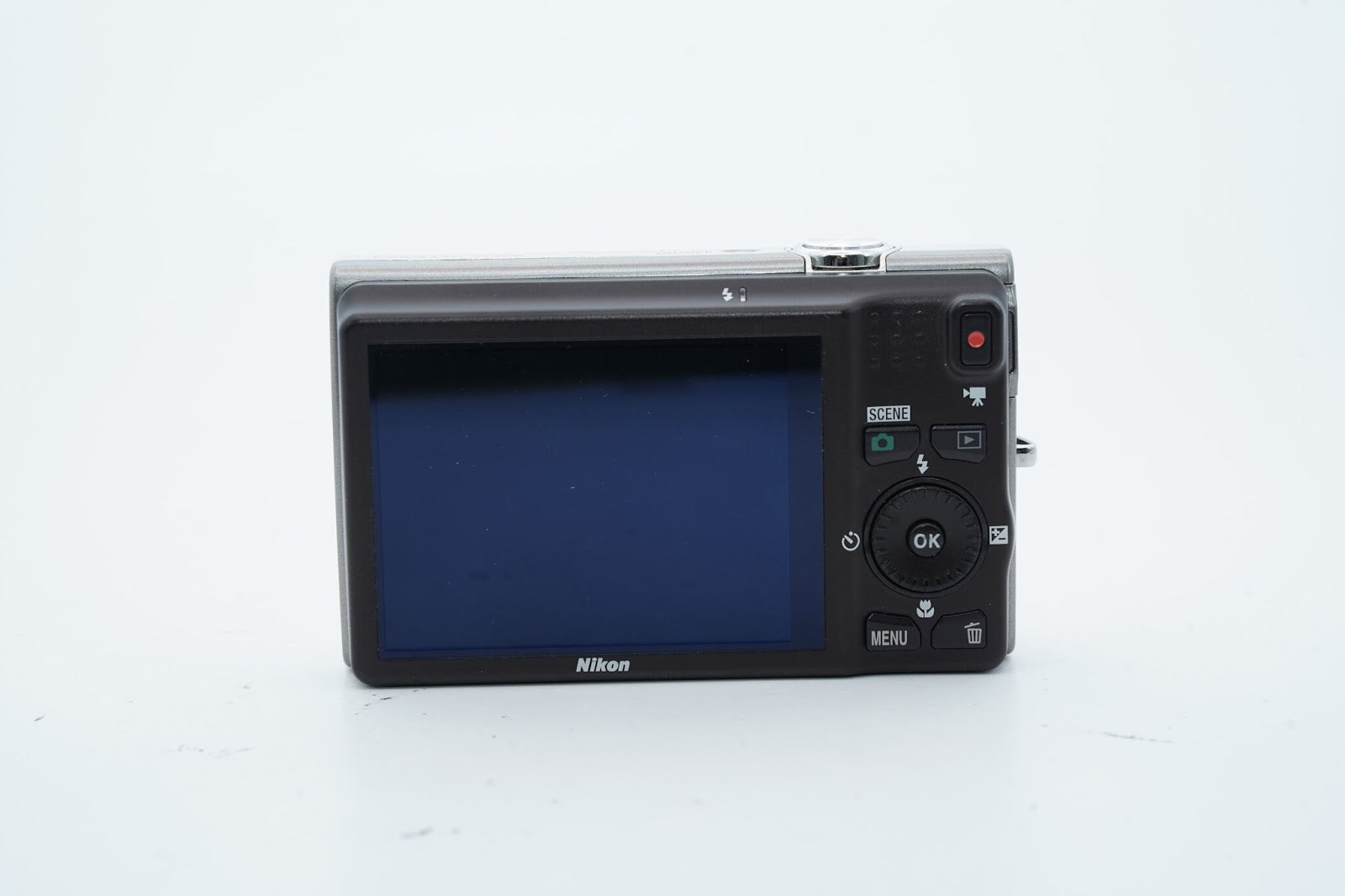 Nikon COOLPIX S6200 シルバー バッテリー 充電器 箱 付属