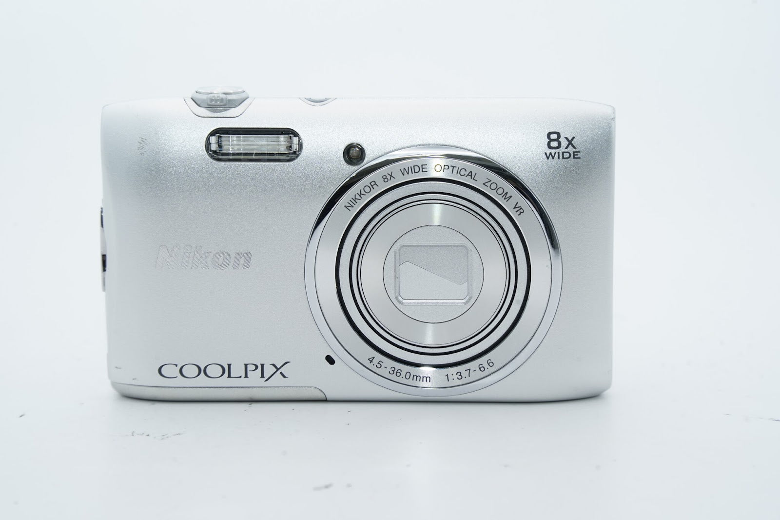 Nikon COOLPIX S3600 シルバー バッテリー 充電器付属