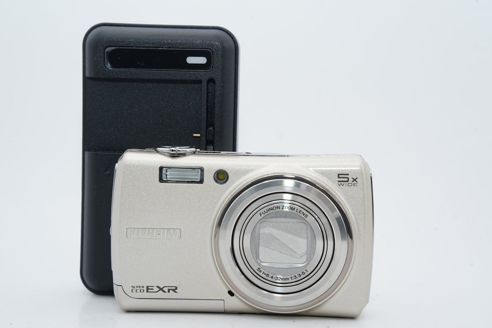 FUJIFILM FINEPIX F200 EXR ゴールドバッテリー 充電器付属