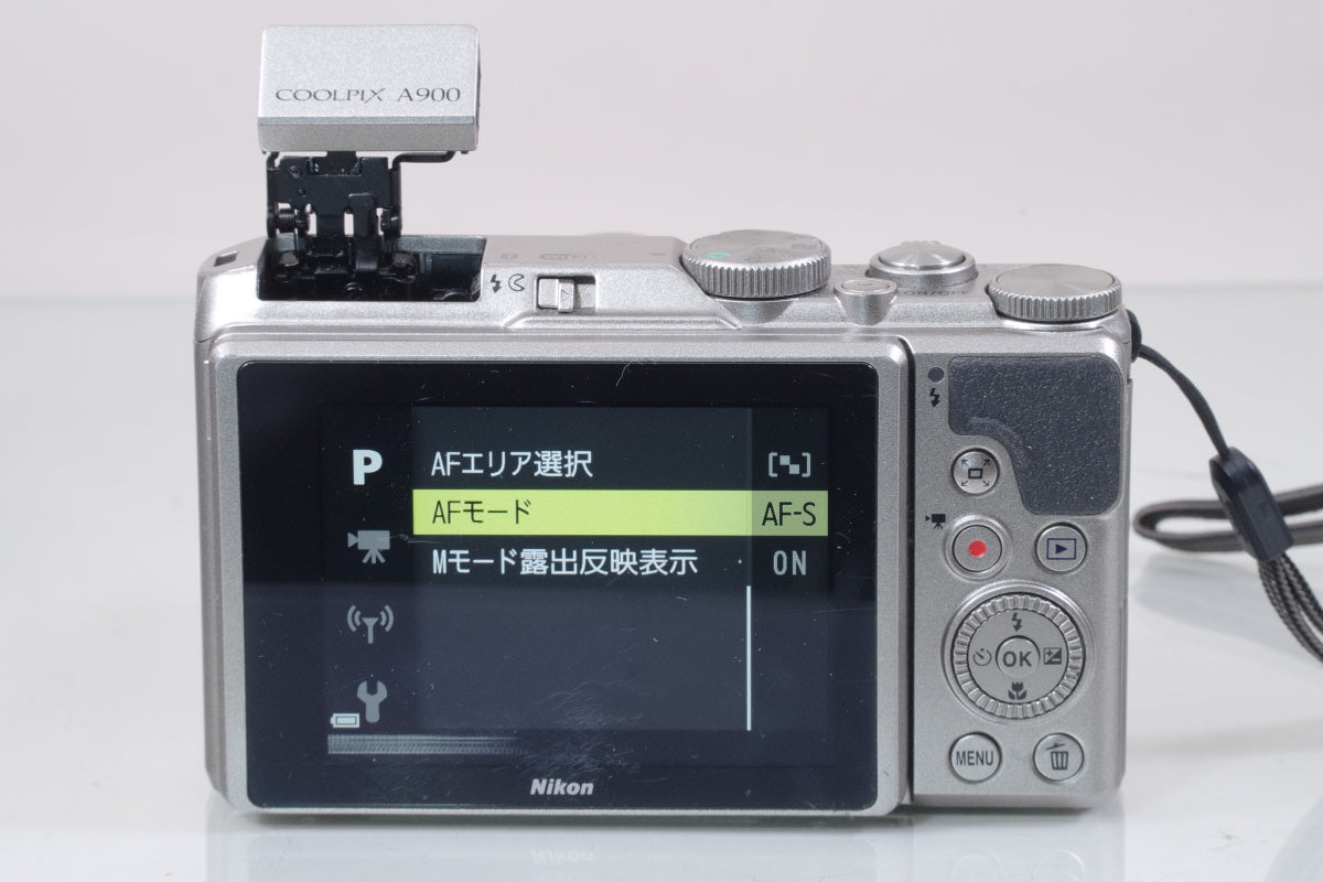 Nikon COOLPIX A900(シルバー)
