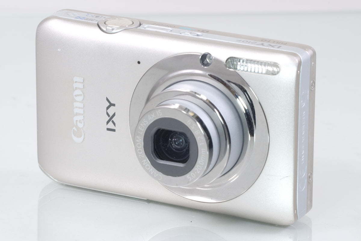 Canon IXY 210F(シルバー)