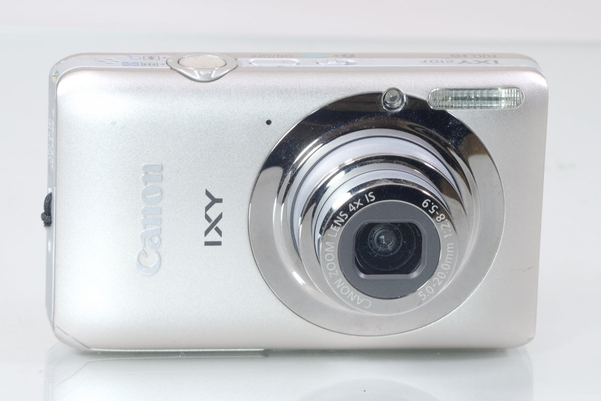 Canon IXY 210F(シルバー)