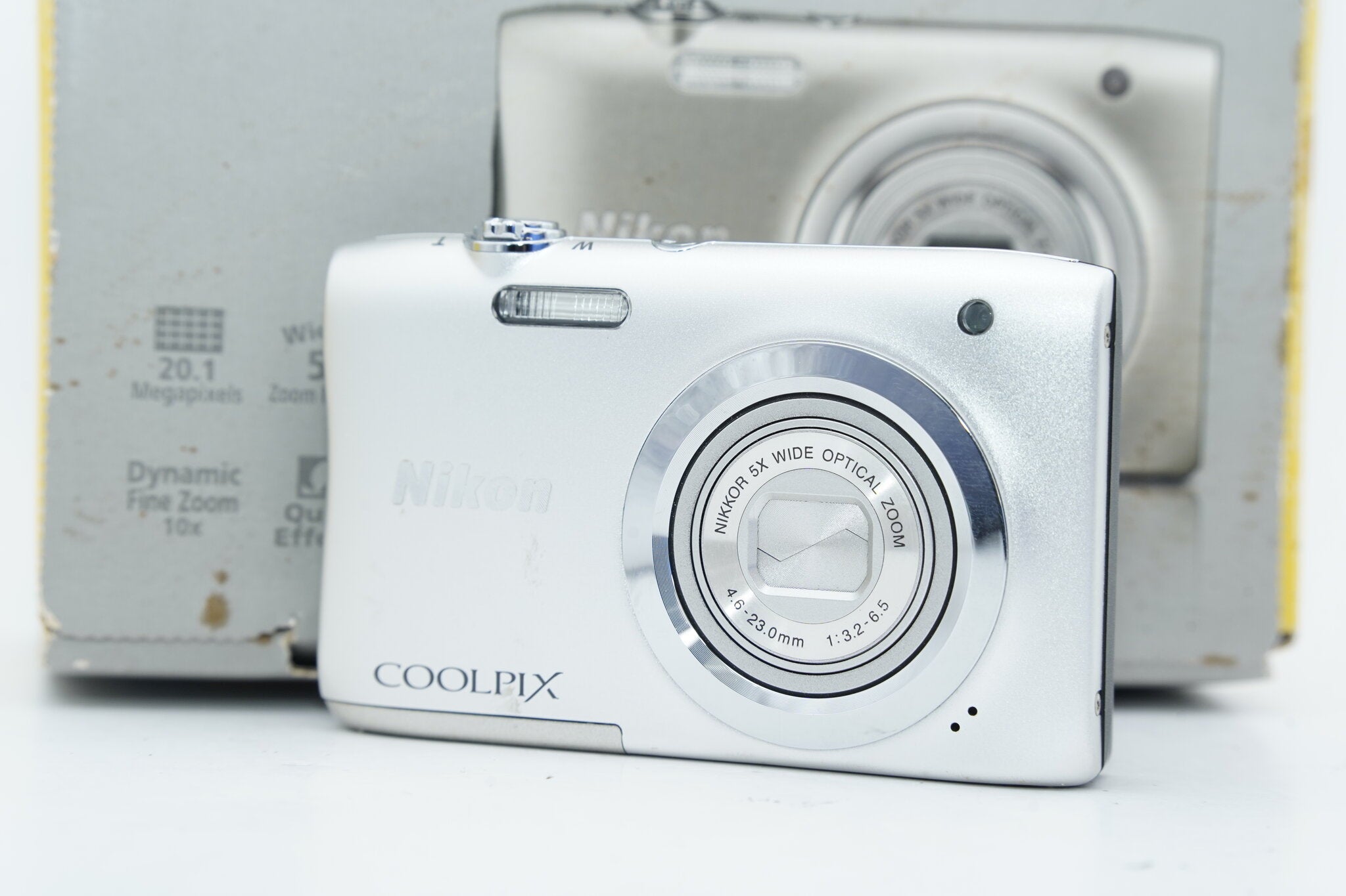 Nikon COOLPIX A100 シルバー #3510 - 1