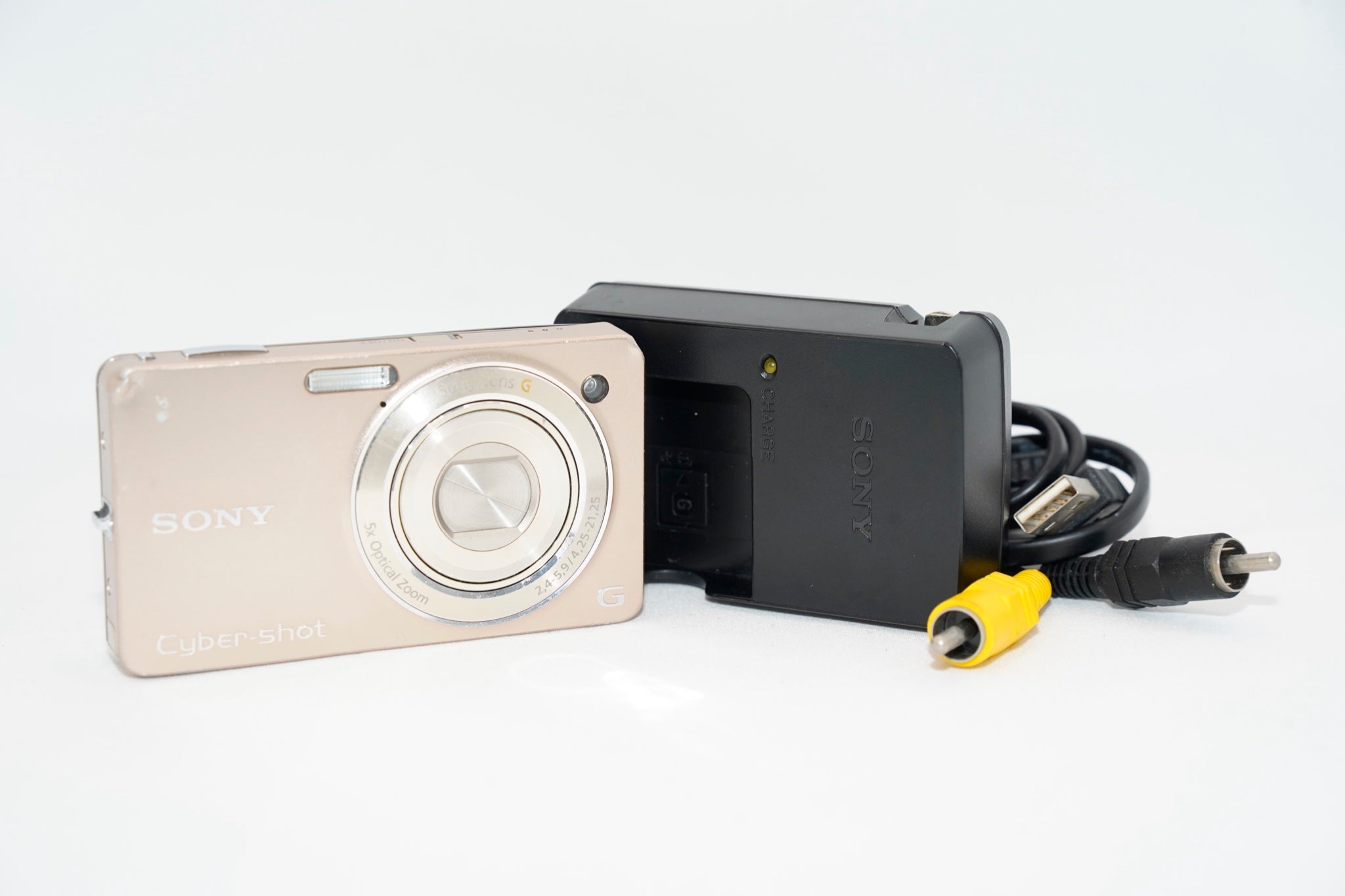SONY Cyber-shot DSC-WX1 #3650 - 1