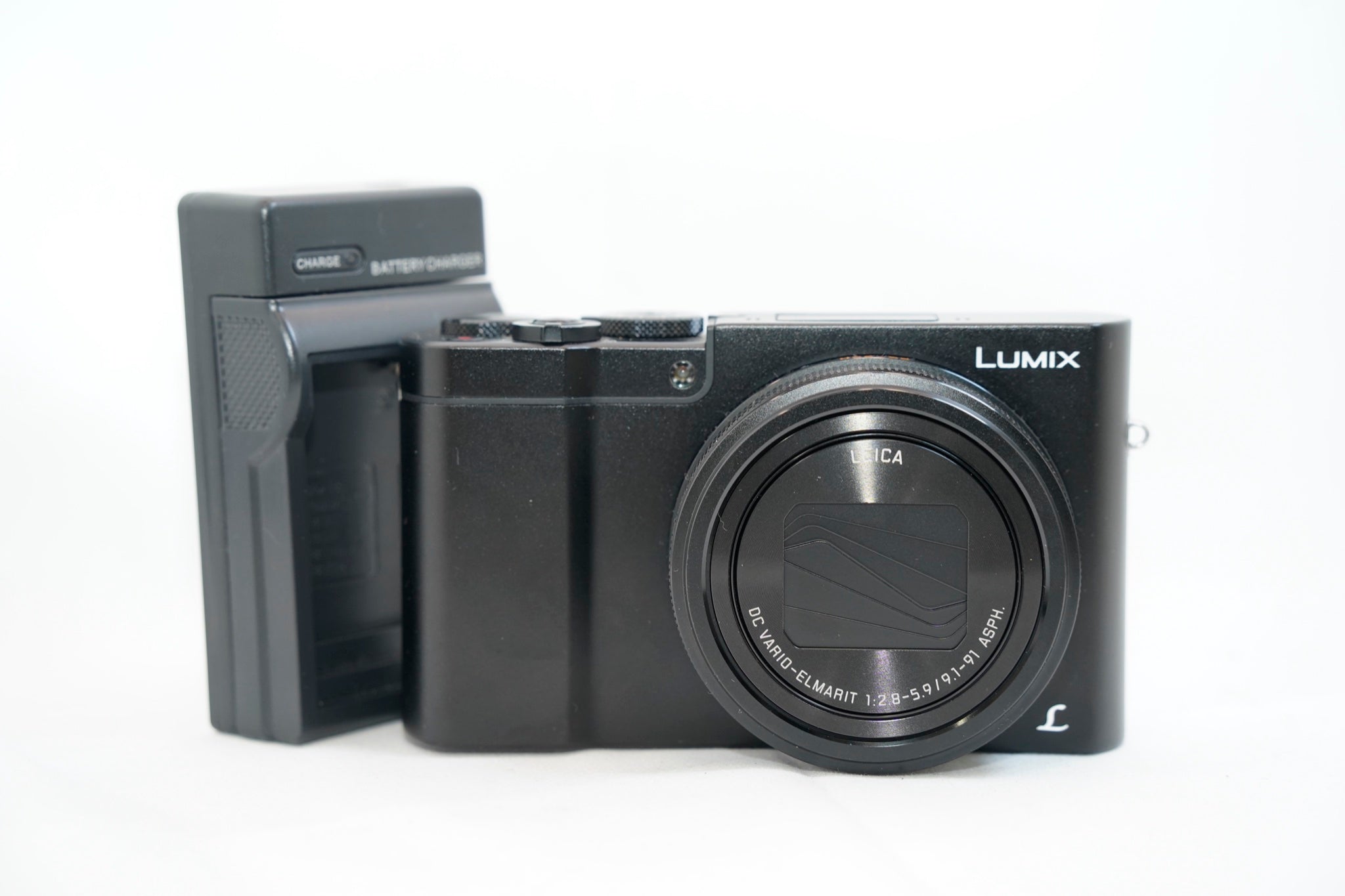 PANASONIC LUMIX DMC-TX1 #3674 - 1