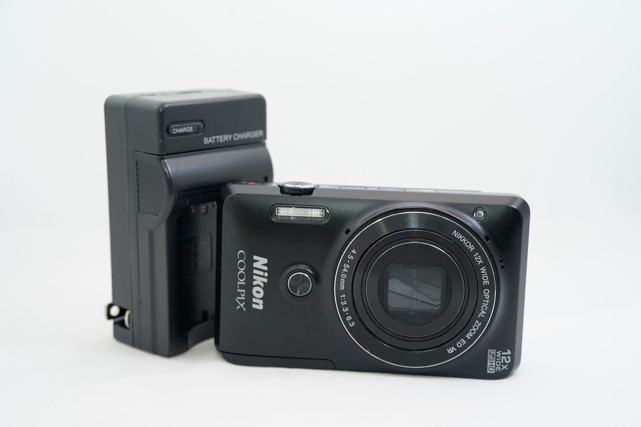 Nikon COOLPIX S6900 ブラック (20008751)(付属:バッテリー)