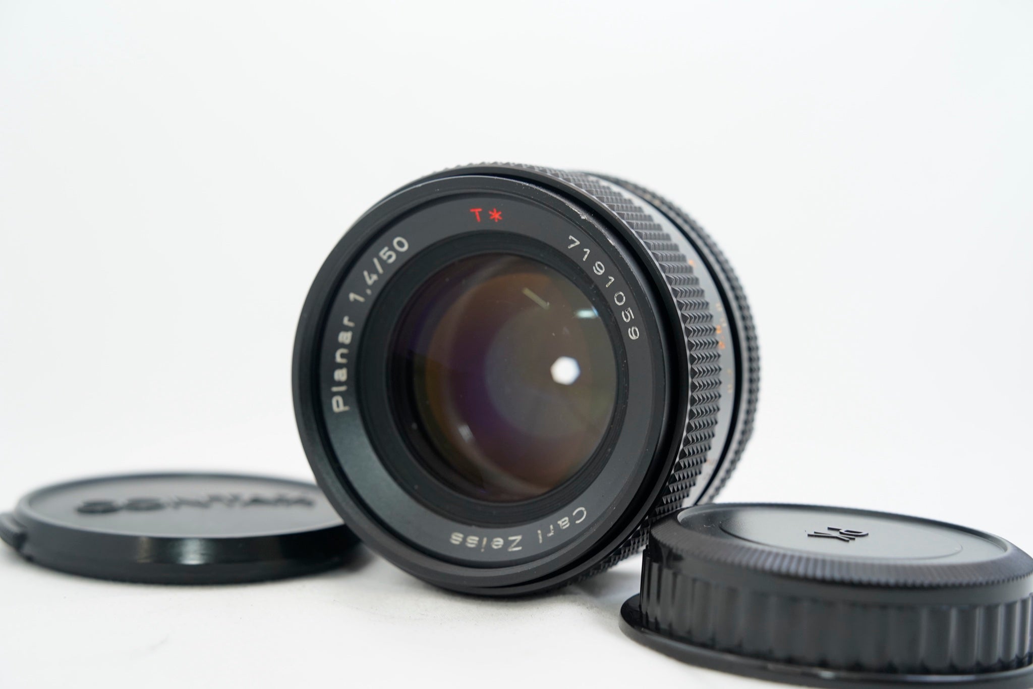 【美品】CONTAX 50mm F1.4 MMJ #10 CONTAX Carl Zeiss Planar 50mm F1.4 MMJ (7191059)