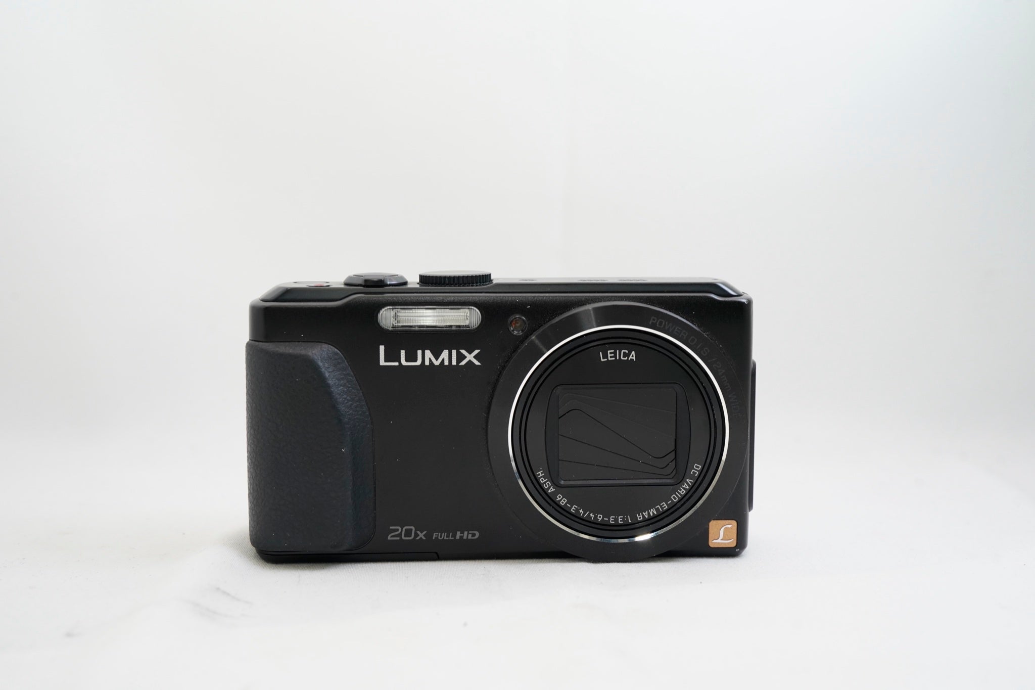 Panasonic LUMIX DMC-TZ40 ブラック(付属:箱 バッテリー)