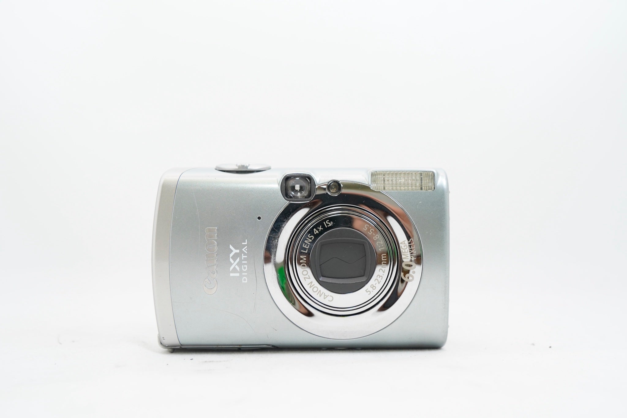 Canon IXY DIGITAL 800 IS シルバー(付属:説明書・箱・バッテリー・充電器)
