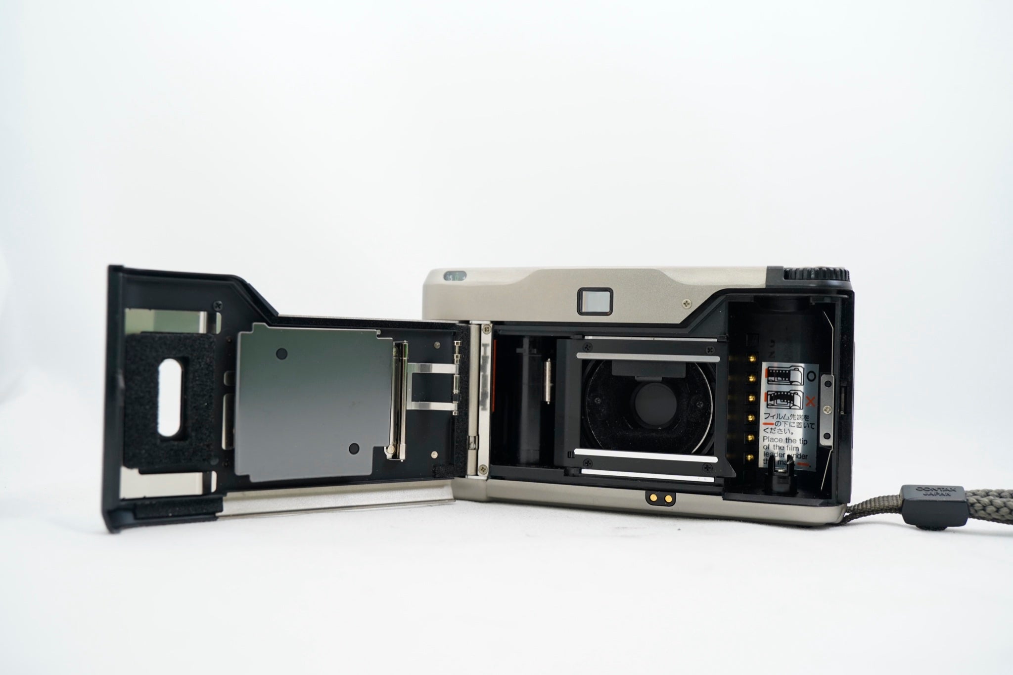 CONTAX T2 シルバー #4071