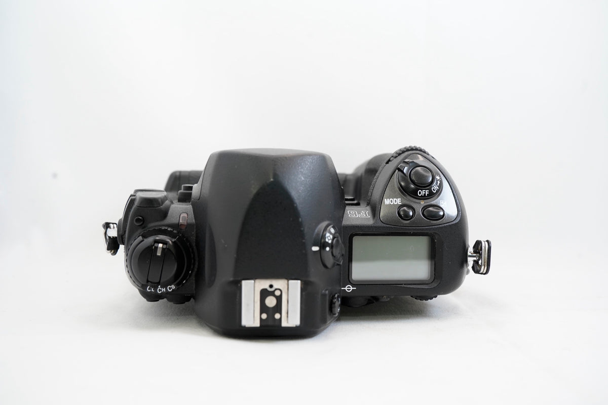 NIKON F6 MB-40 #4173