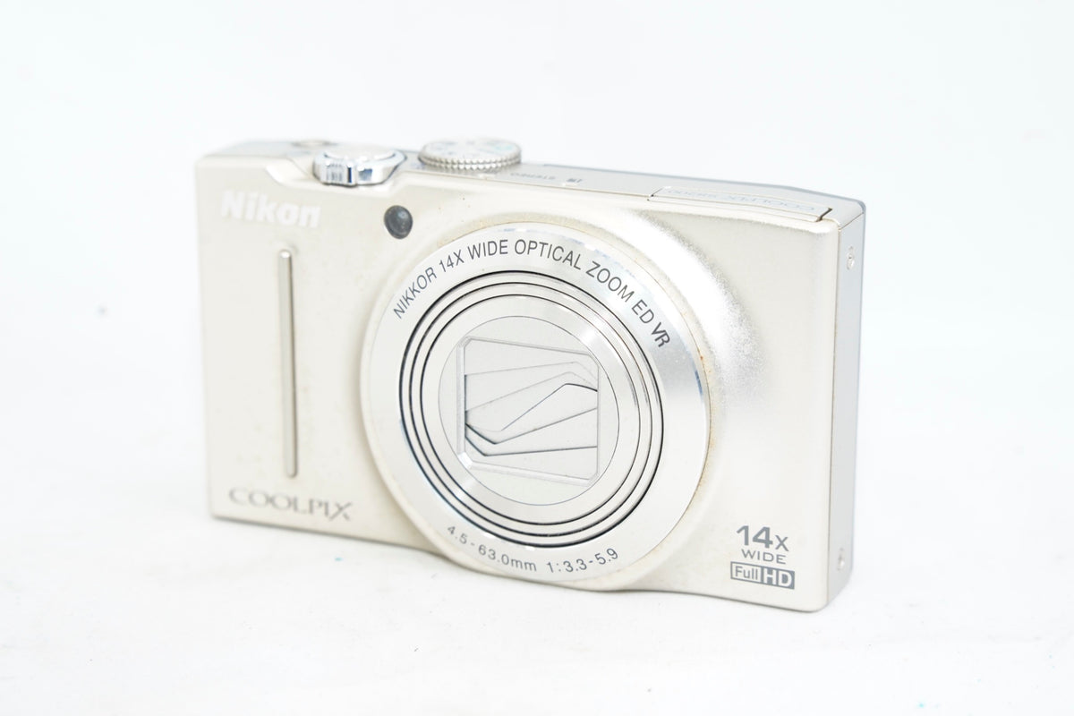 Nikon COOLPIX S8200 ゴールド(付属:バッテリー)