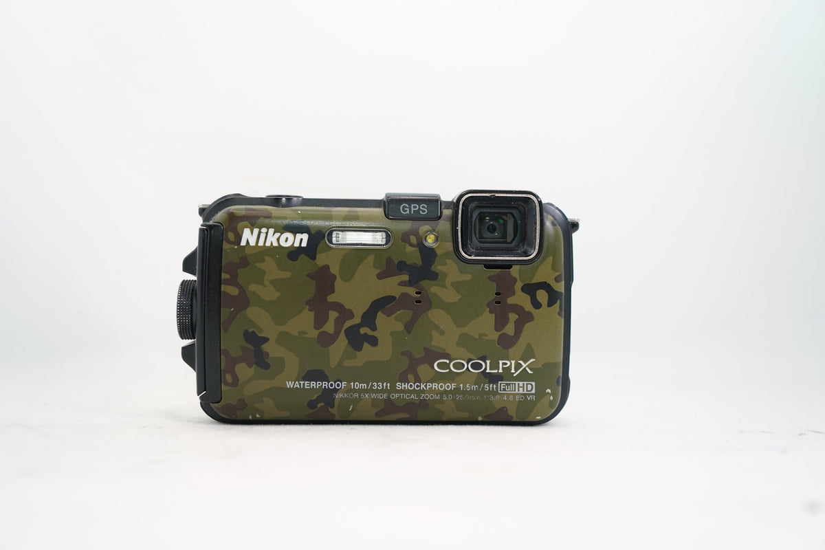 Nikon COOLPIX AW100 迷彩