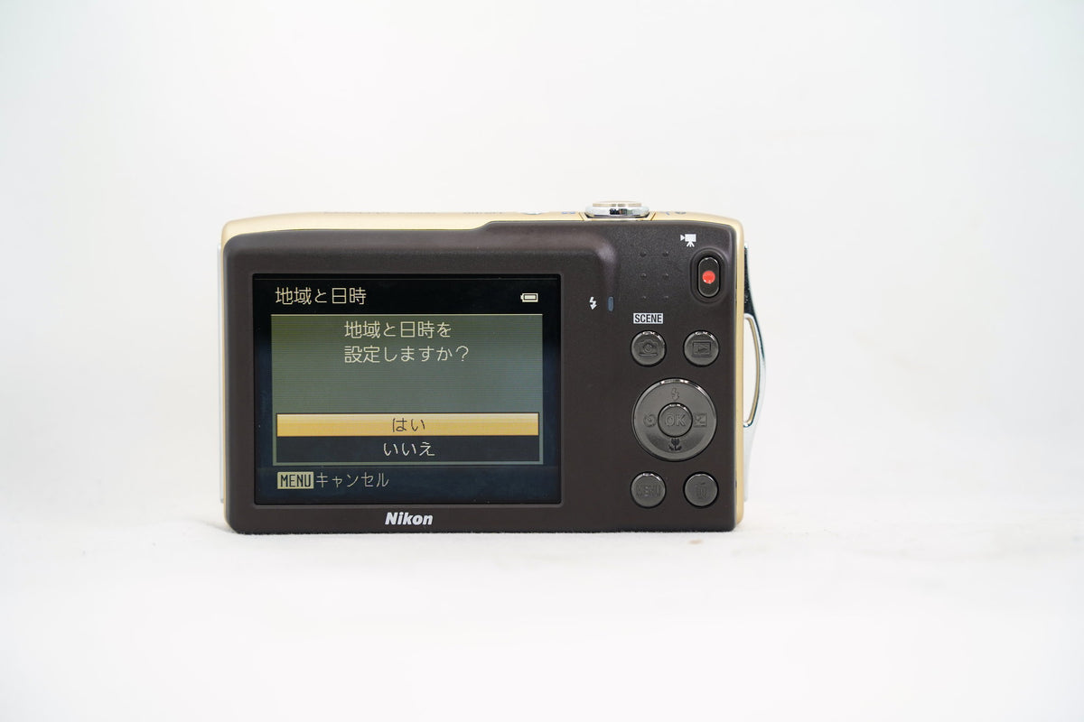 Nikon COOLPIX S3300 ゴールド