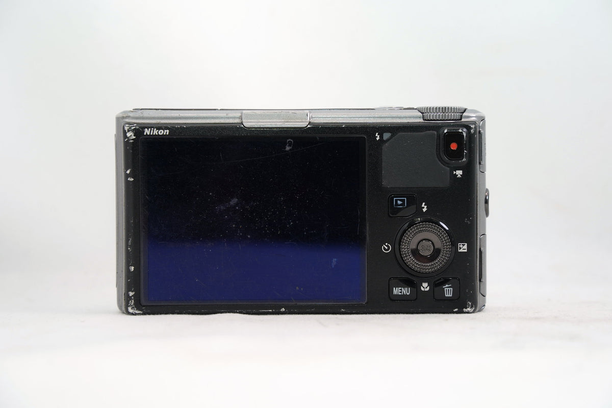 Nikon COOLPIX S9500 シルバー