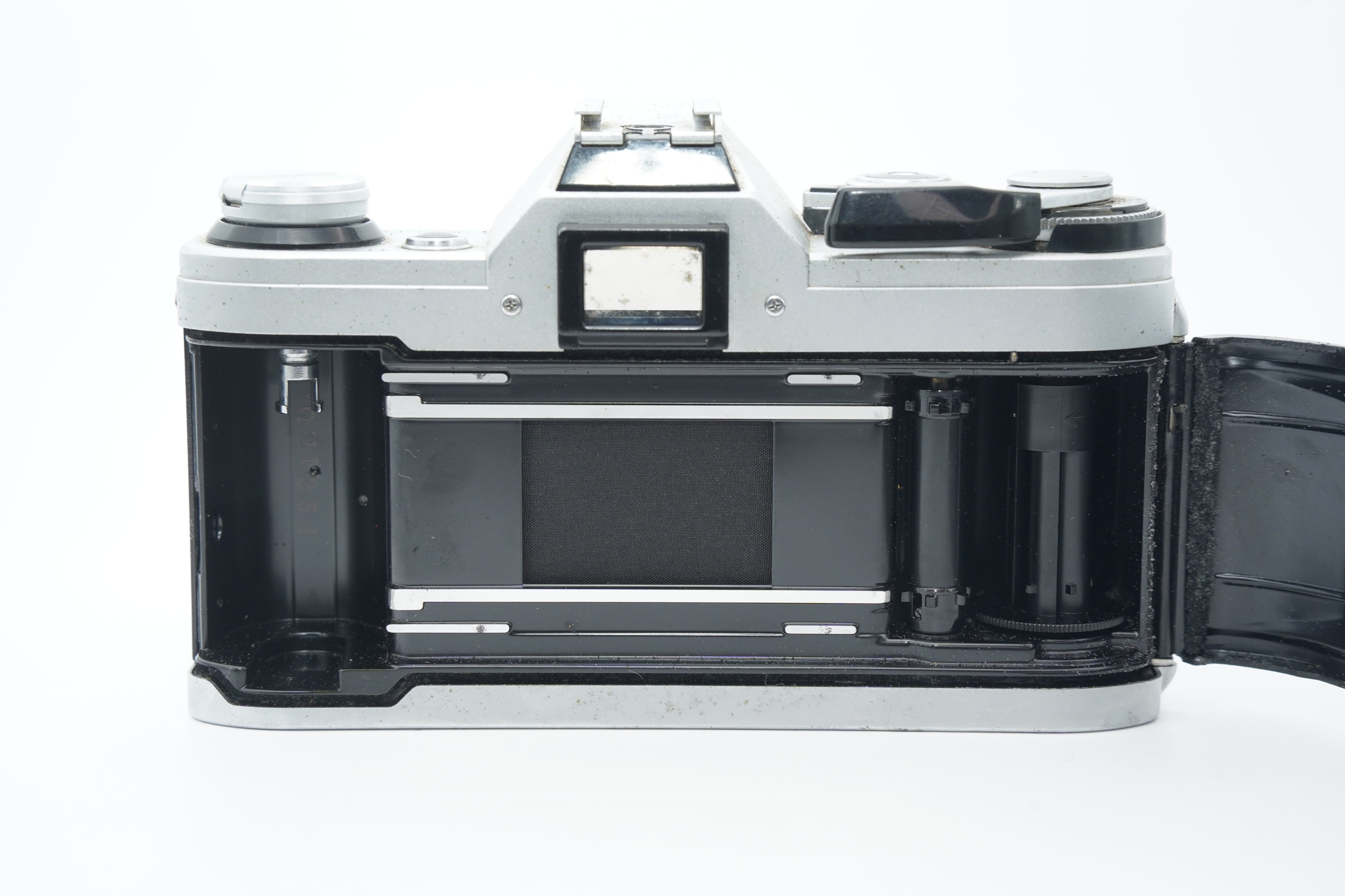 Canon AE-1 シルバー