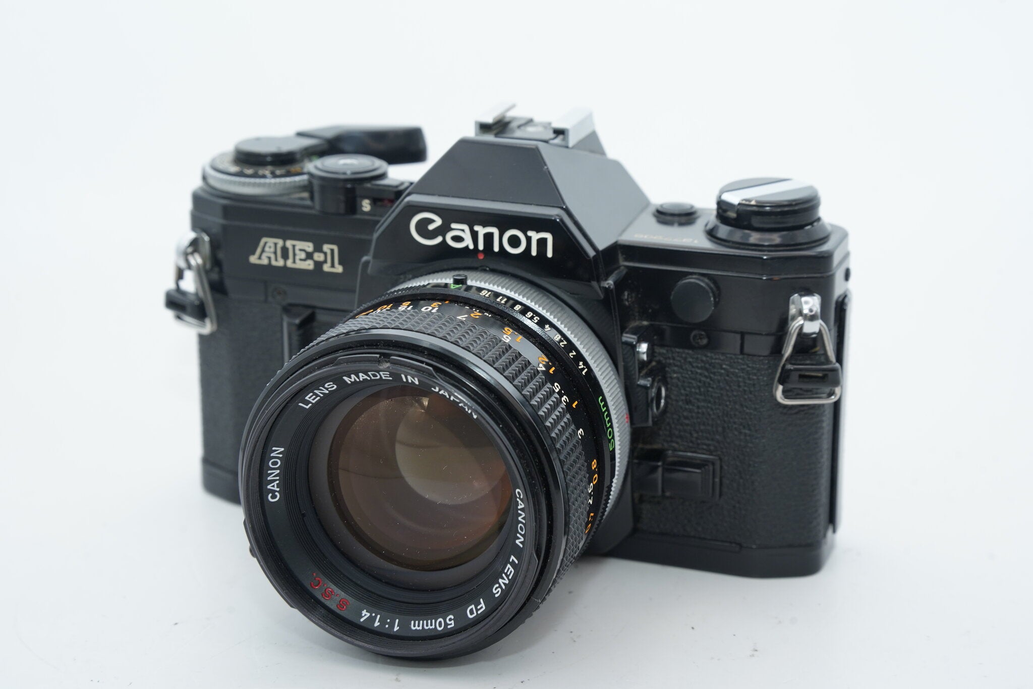Canon AE-1 / CANON LENS FD 50mm F1.4 S.S.C.