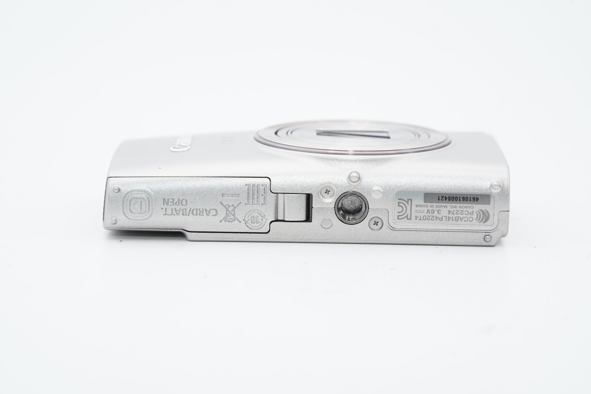Canon IXY 650 シルバー バッテリー 充電器付属