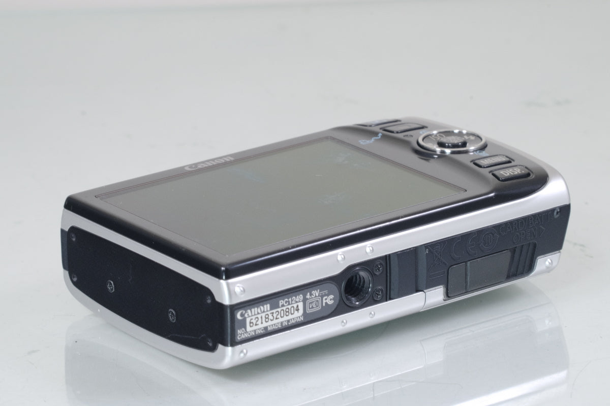 Canon IXY DIGITAL 910 IS シルバー バッテリー 付き