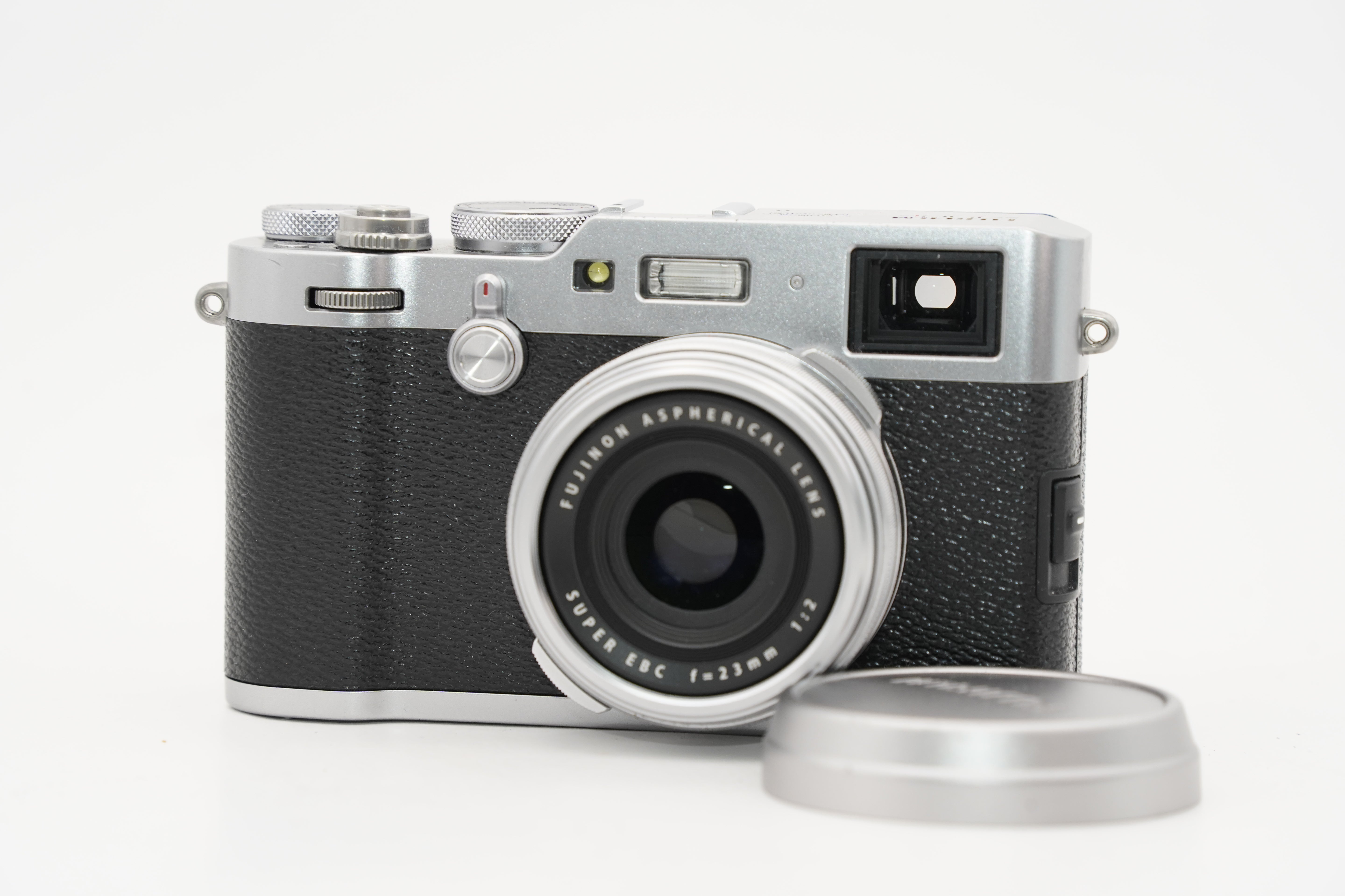 FUJIFILM X100F シルバー 箱 バッテリー付属