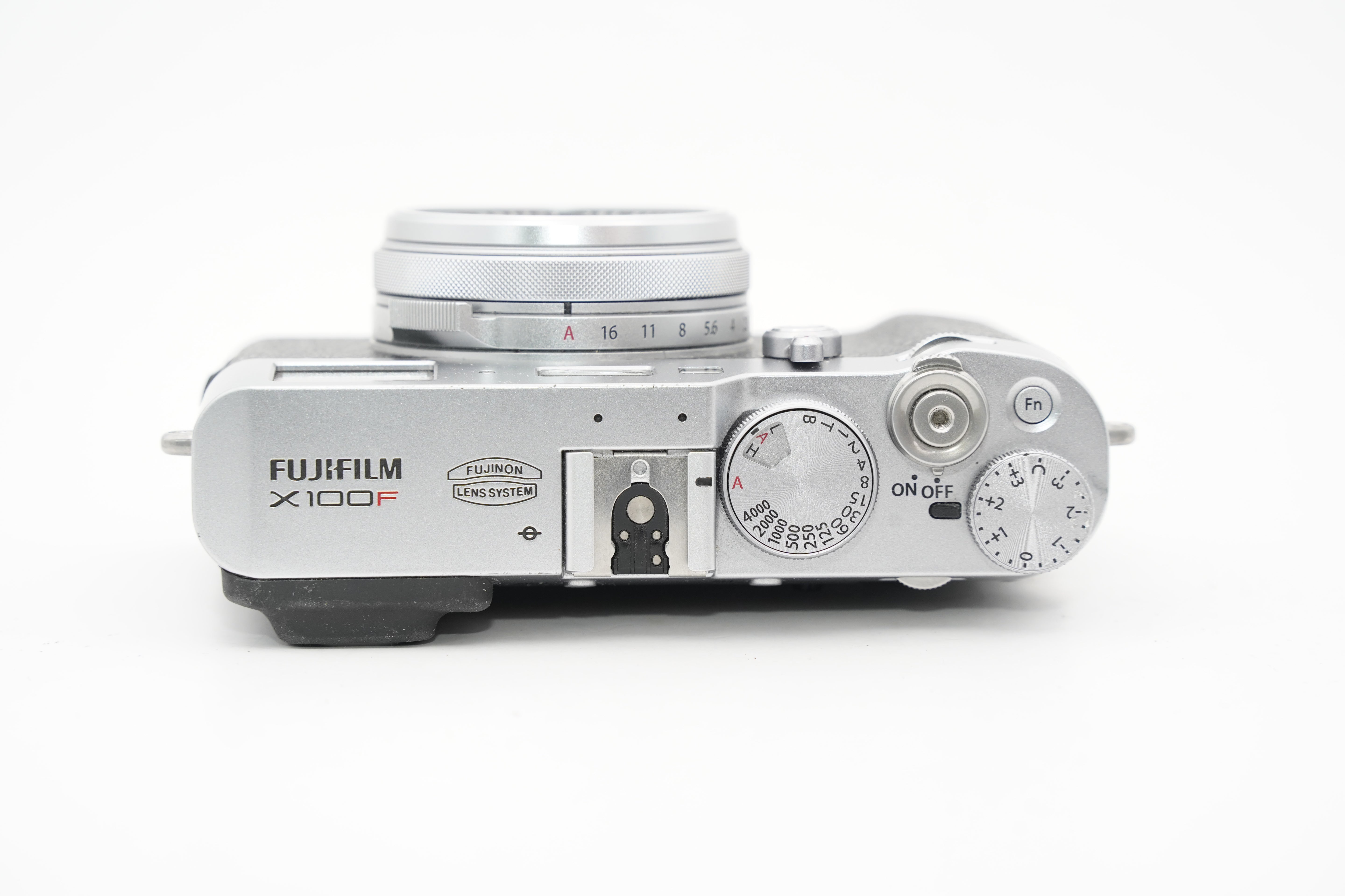 FUJIFILM X100F シルバー 箱 バッテリー付属