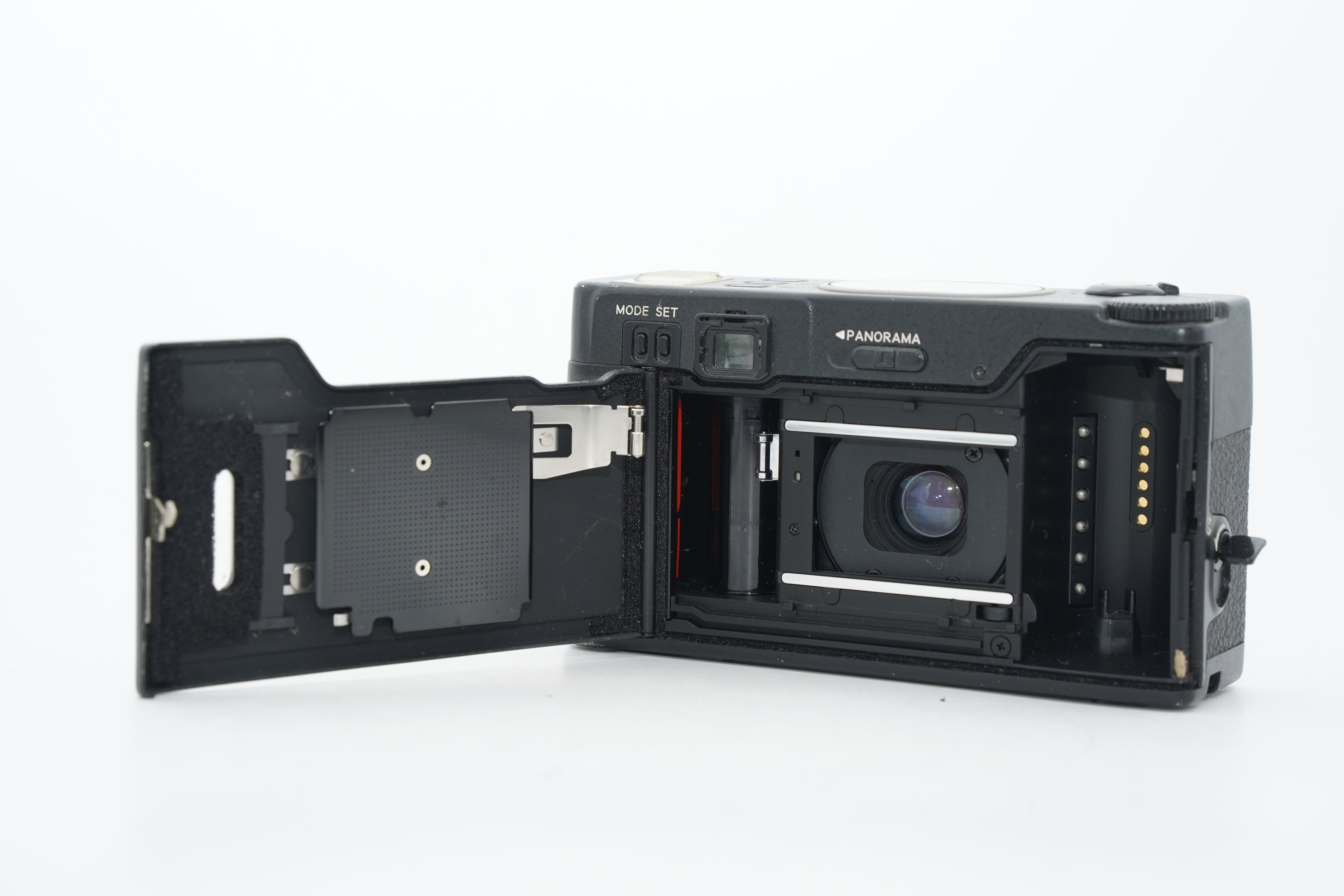 Nikon 28Ti ブラック