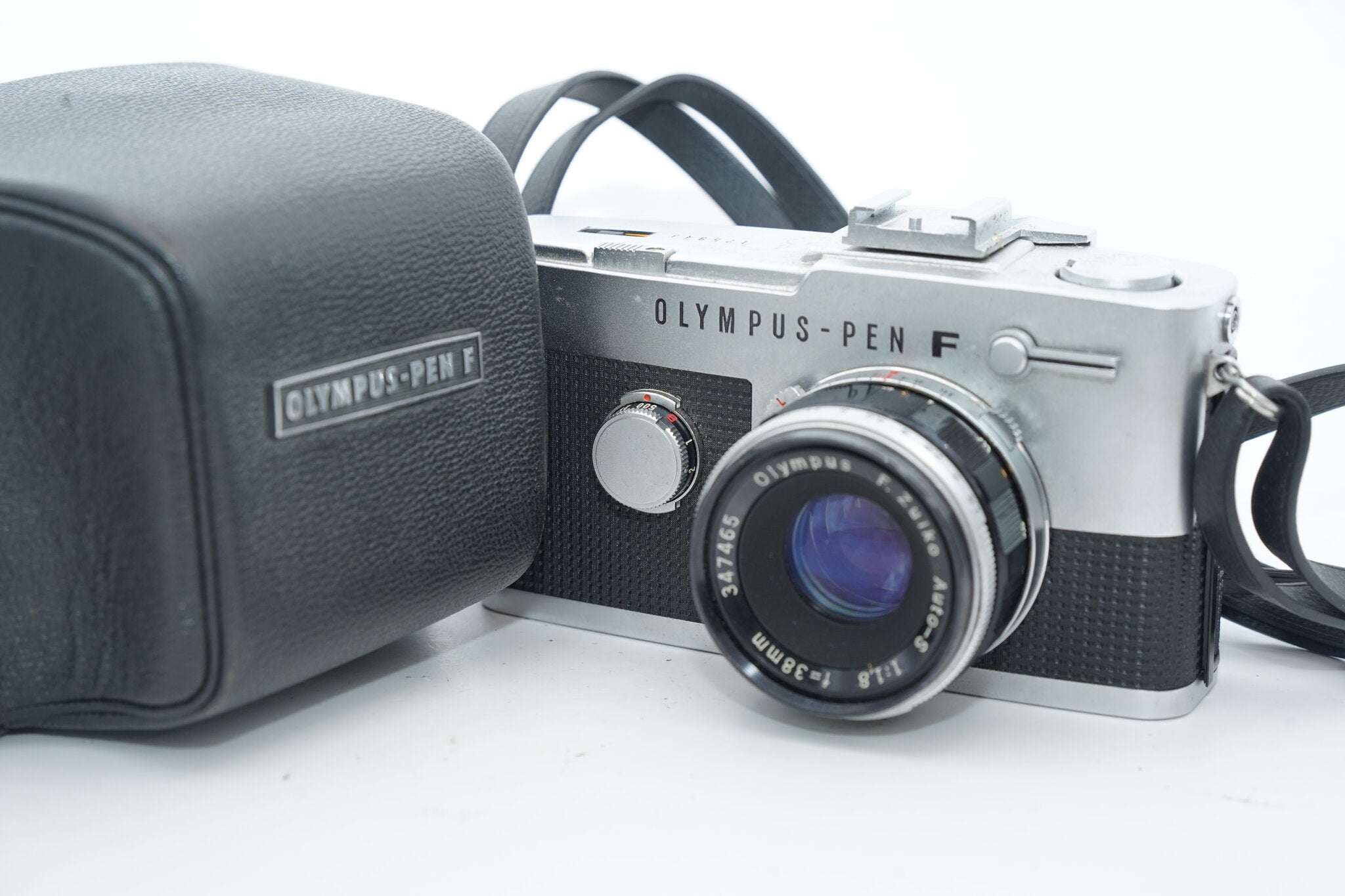 OLYMPUS PEN F / F.Zuiko Auto-S 38mm F1.8