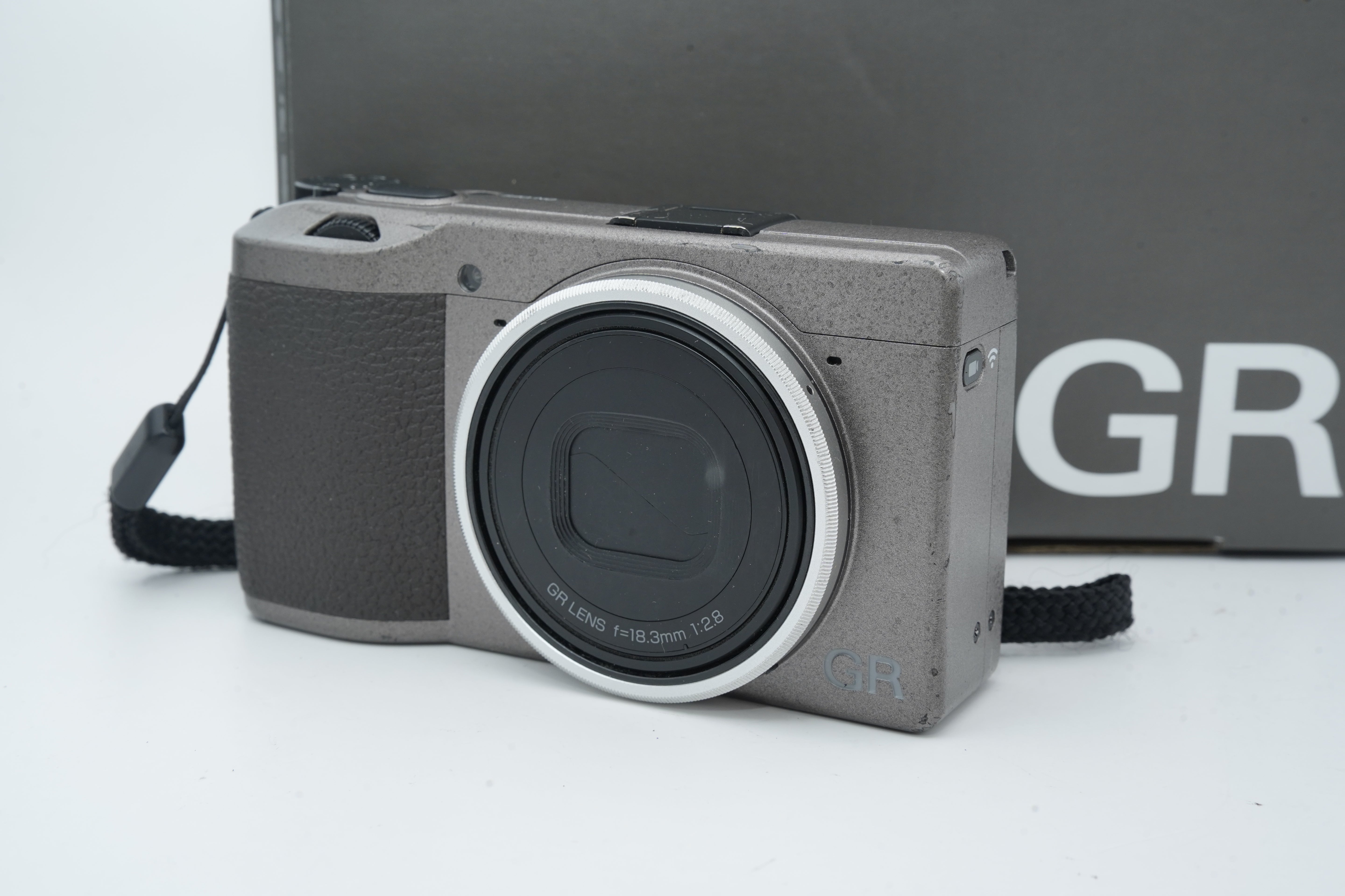 RICOH GR III