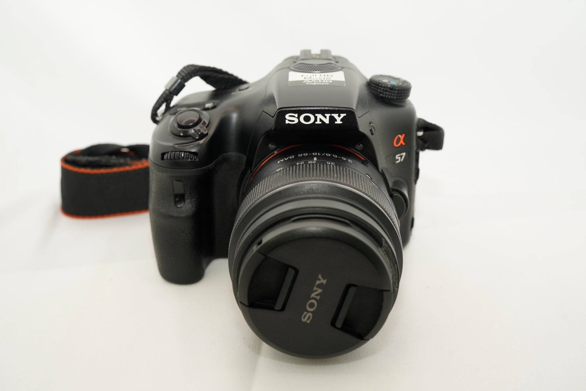 SONY α57 DT F3.5-5.6 18-55mm SAM レンズキット