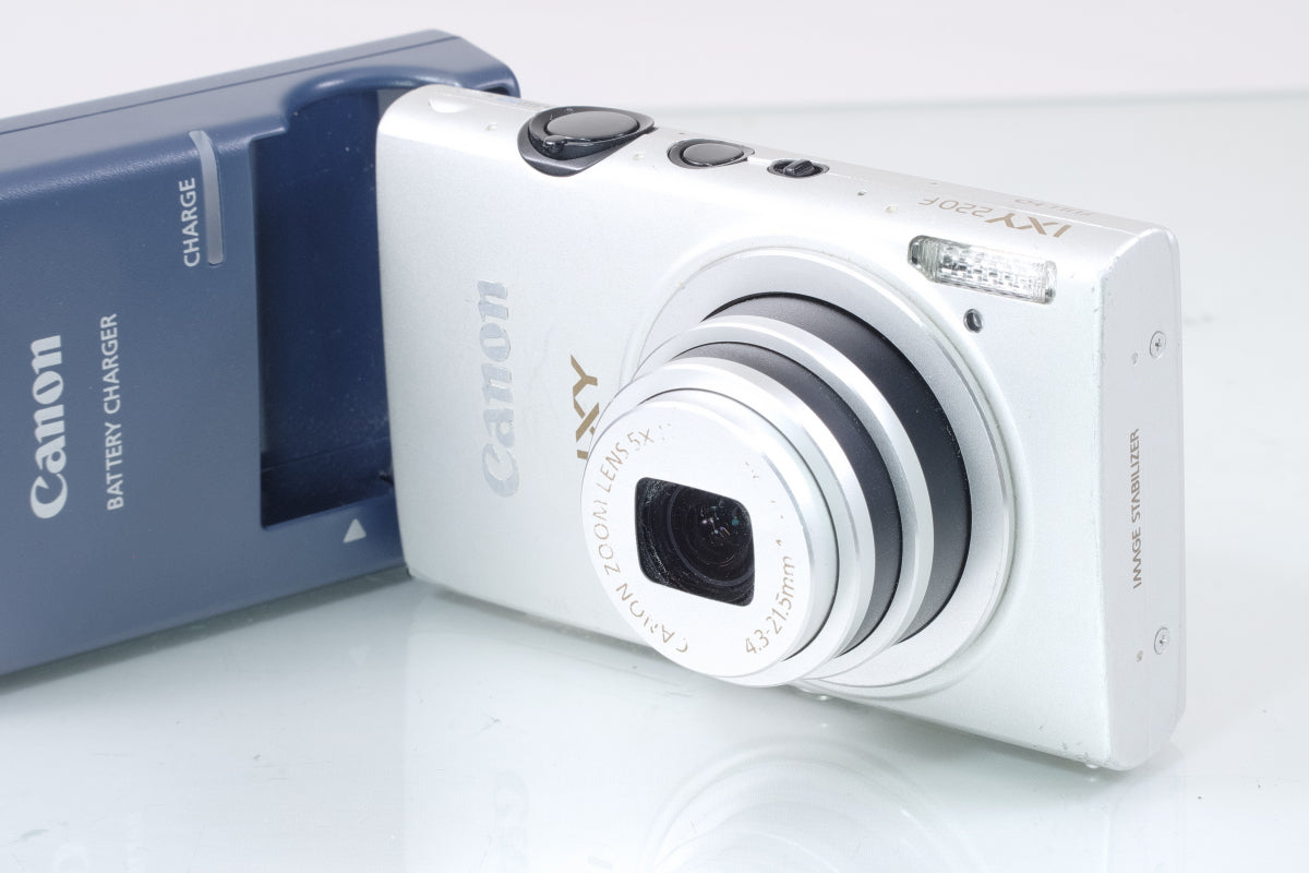 【買取実績】Canon IXY 220F シルバー 充電器｜ジャンク｜東京中古カメラ