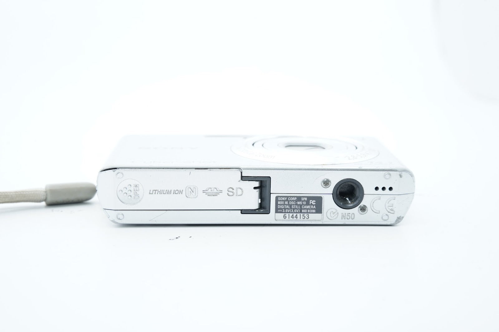 SONY Cyber-shot DSC-W610 ｼﾙﾊﾞｰ バッテリー 充電器付属