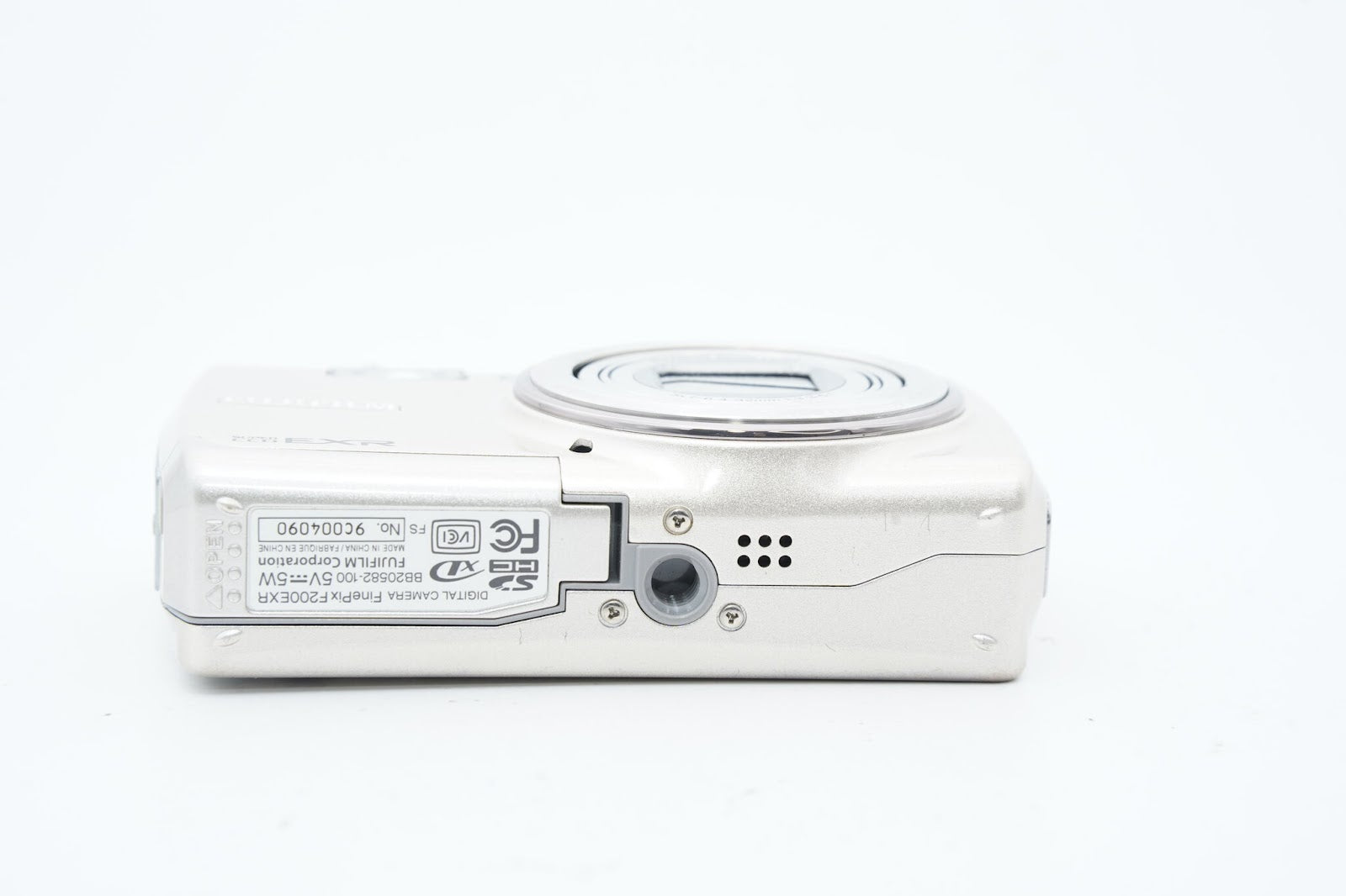 FUJIFILM FINEPIX F200 EXR ｺﾞｰﾙﾄﾞバッテリー 充電器付属