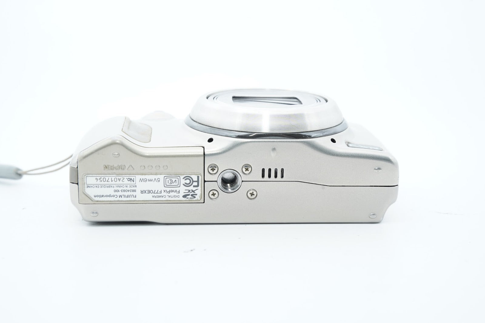 FUJIFILM FINEPIX F770 EXR ｺﾞｰﾙﾄﾞバッテリー 充電器 箱付属