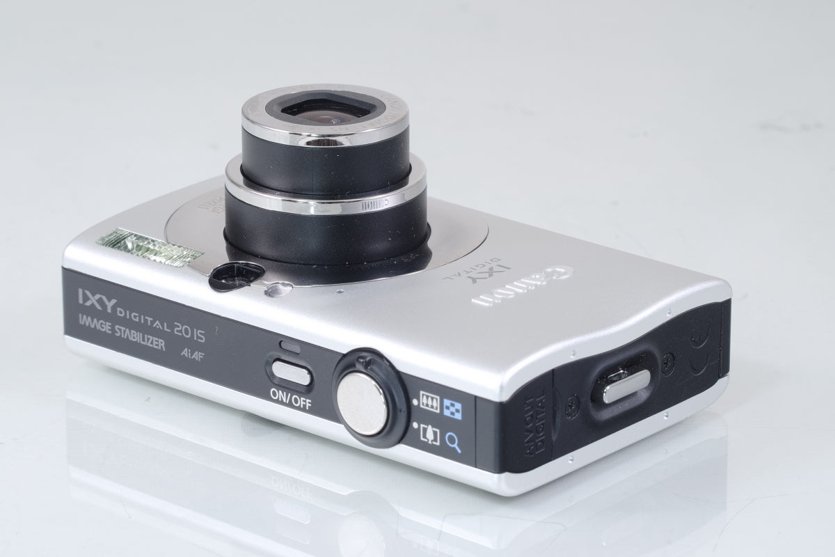 Canon IXY DIGITAL 20 IS