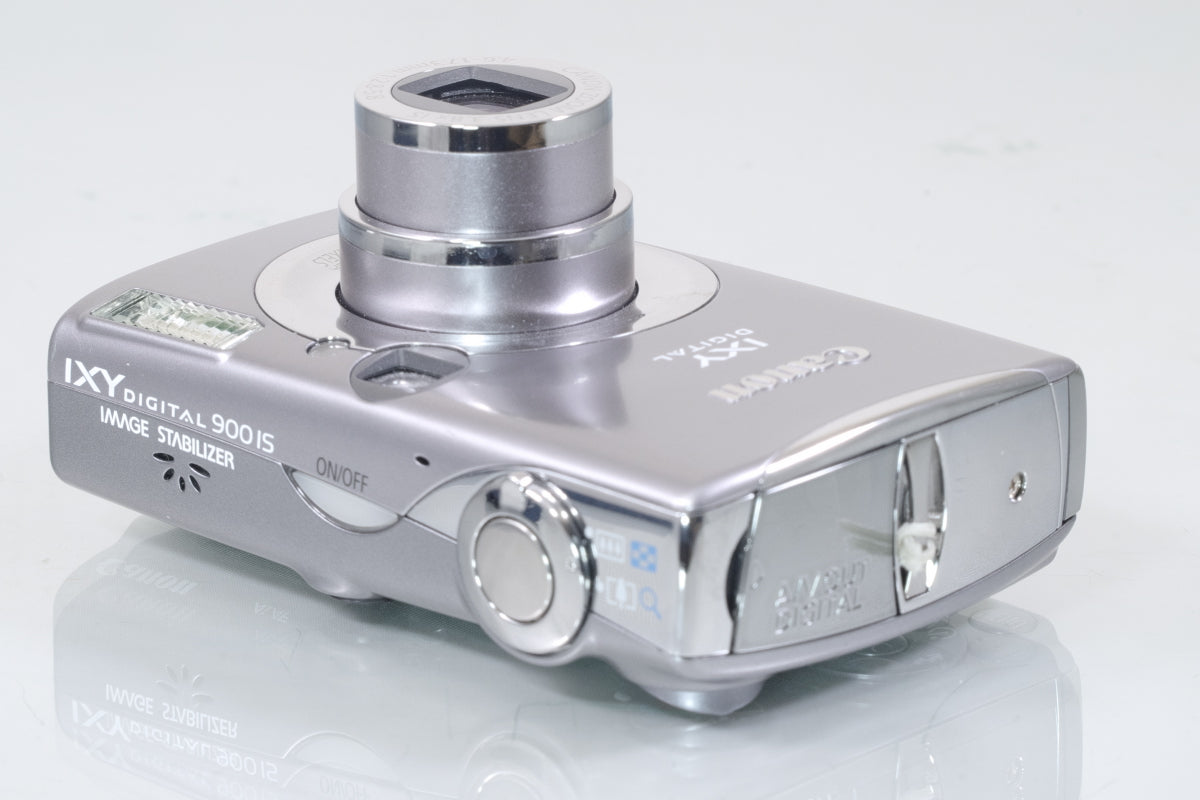 Canon IXY DIGITAL 900 IS（シルバー）