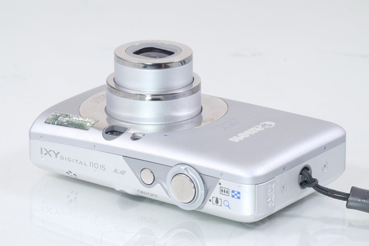 Canon IXY DIGITAL 110 IS（シルバー）