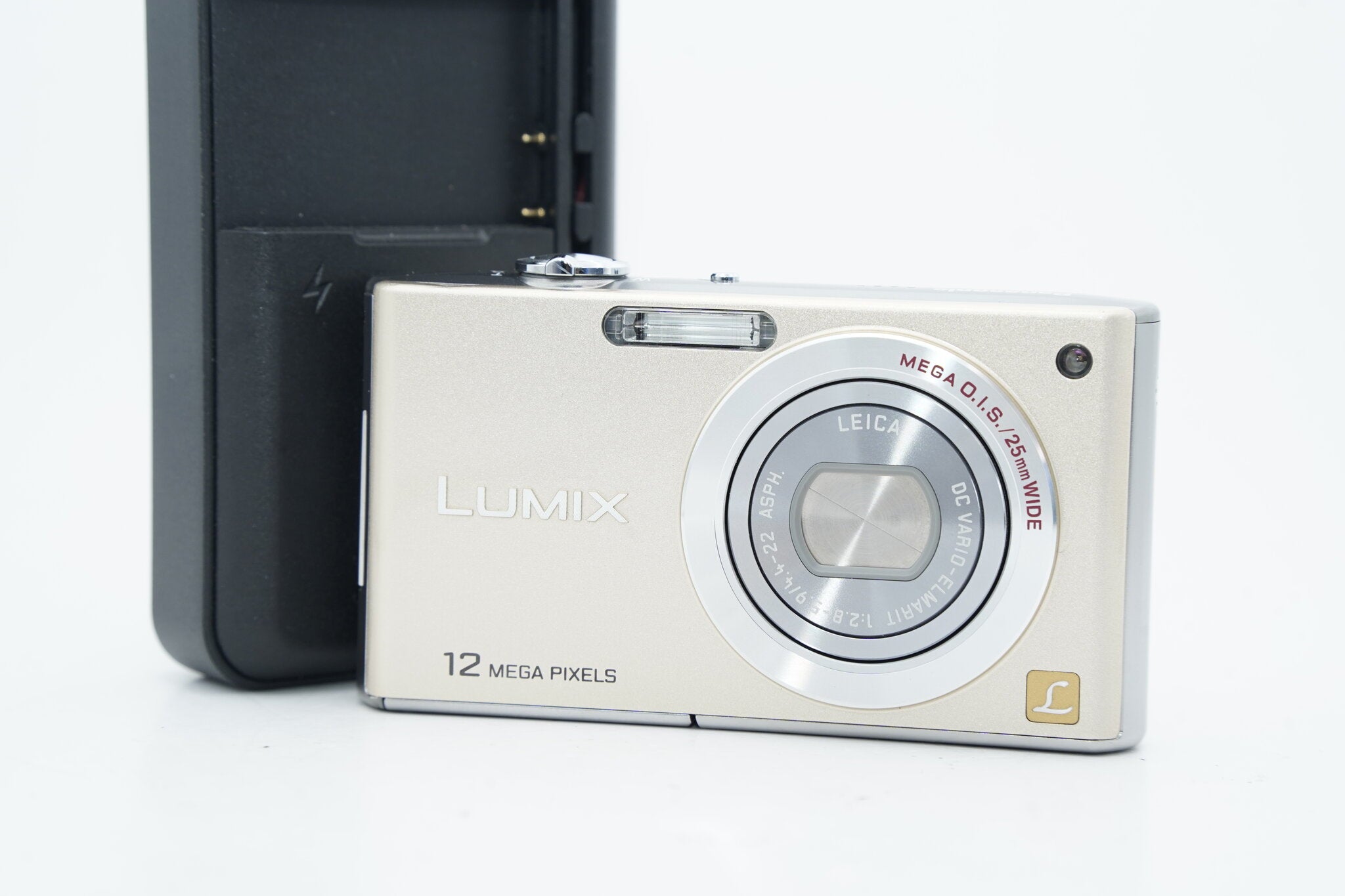 Panasonic LUMIX DMC-FX40 ゴールド #3518 - 1