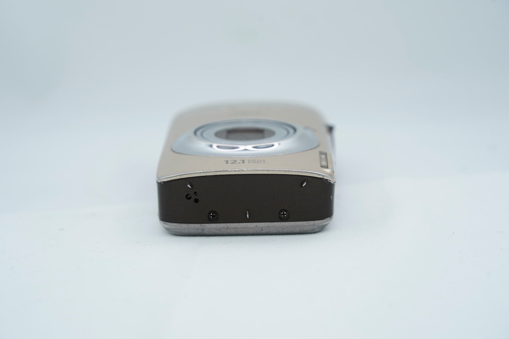 Canon IXY DIGITAL 510 IS #3656 - 8