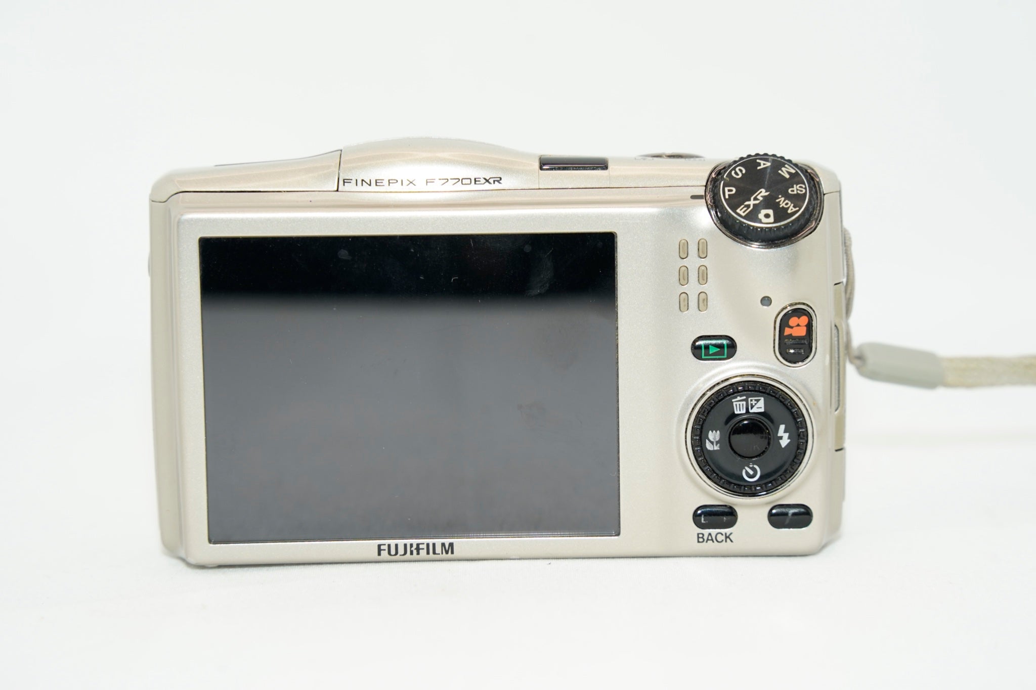 FUJIFILM FINEPIX F770 EXR #3657 - 2