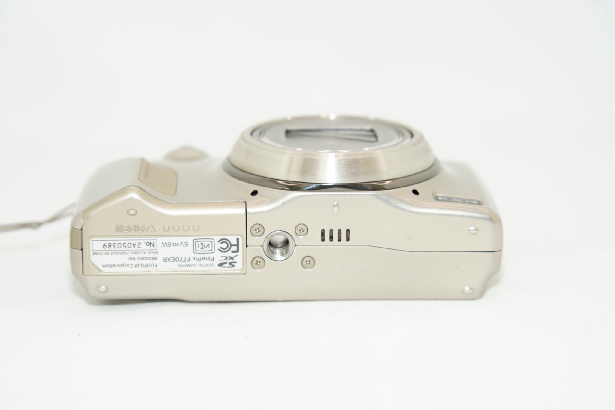 FUJIFILM FINEPIX F770 EXR #3657 - 5