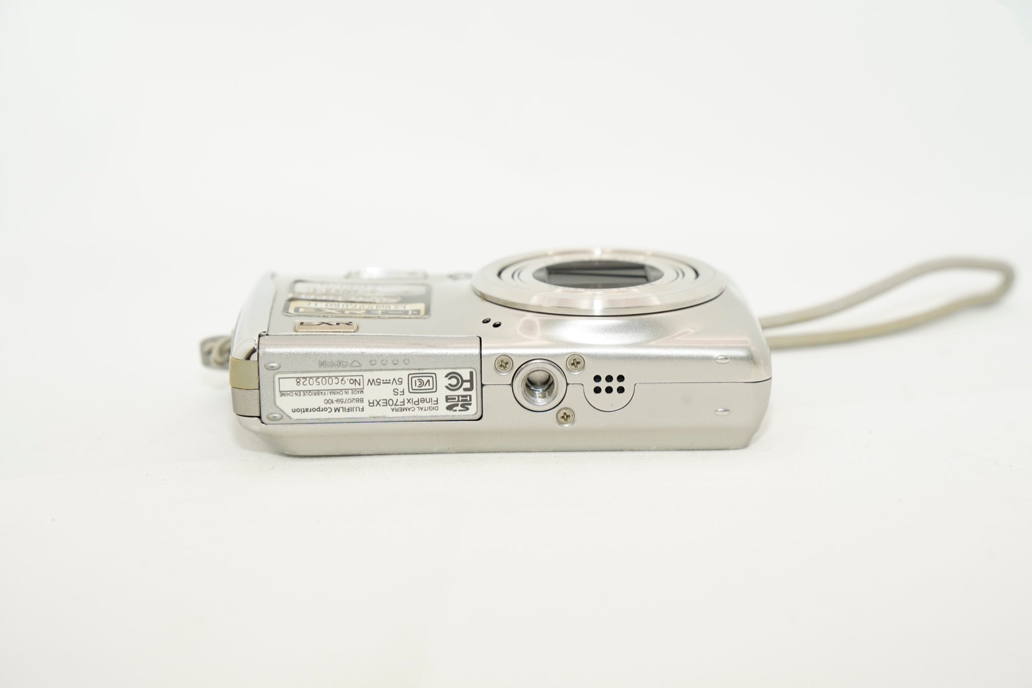FUJIFILM FinePix F70 EXR #3660 - 5