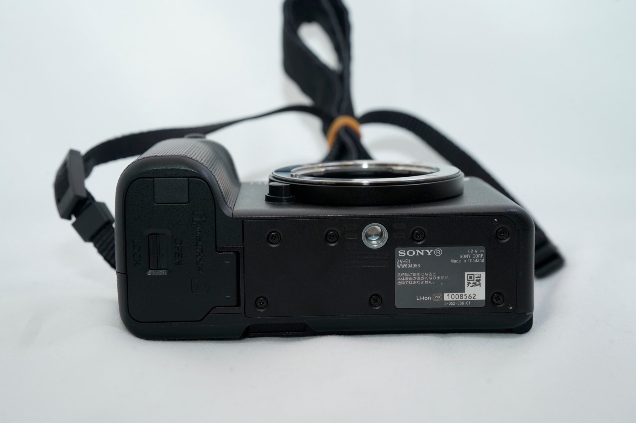 SONY ZV-E1