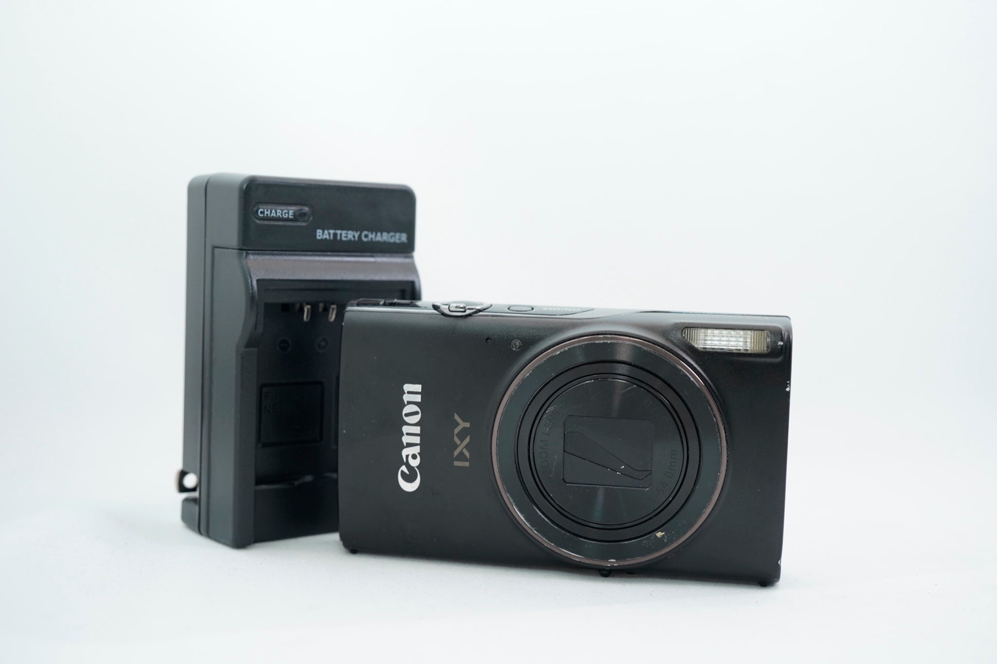 Canon IXY 650 ﾌﾞﾗｯｸ（付属：バッテリー）
