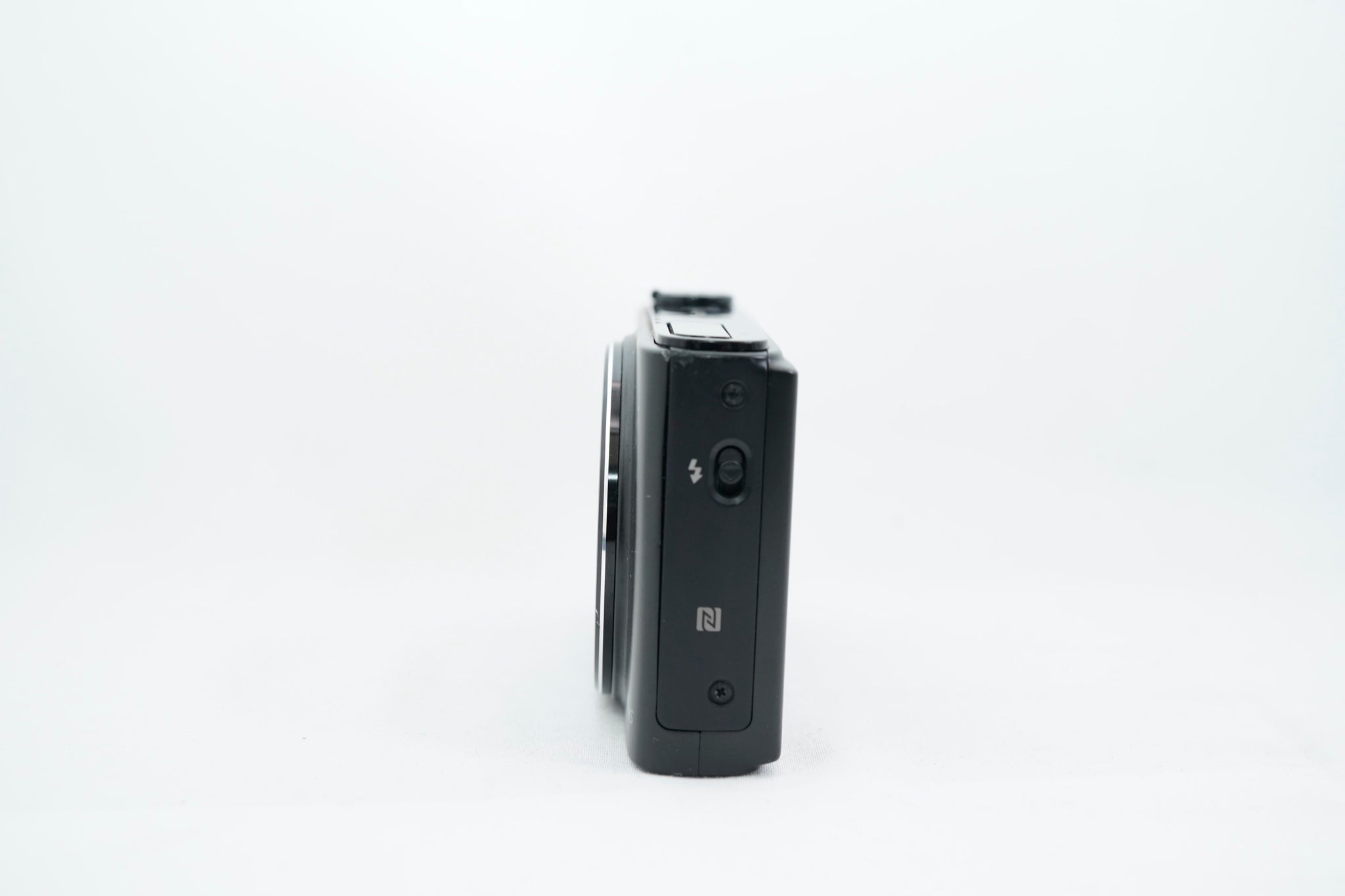 Canon PowerShot SX610 HS ﾌﾞﾗｯｸ（付属：バッテリー）