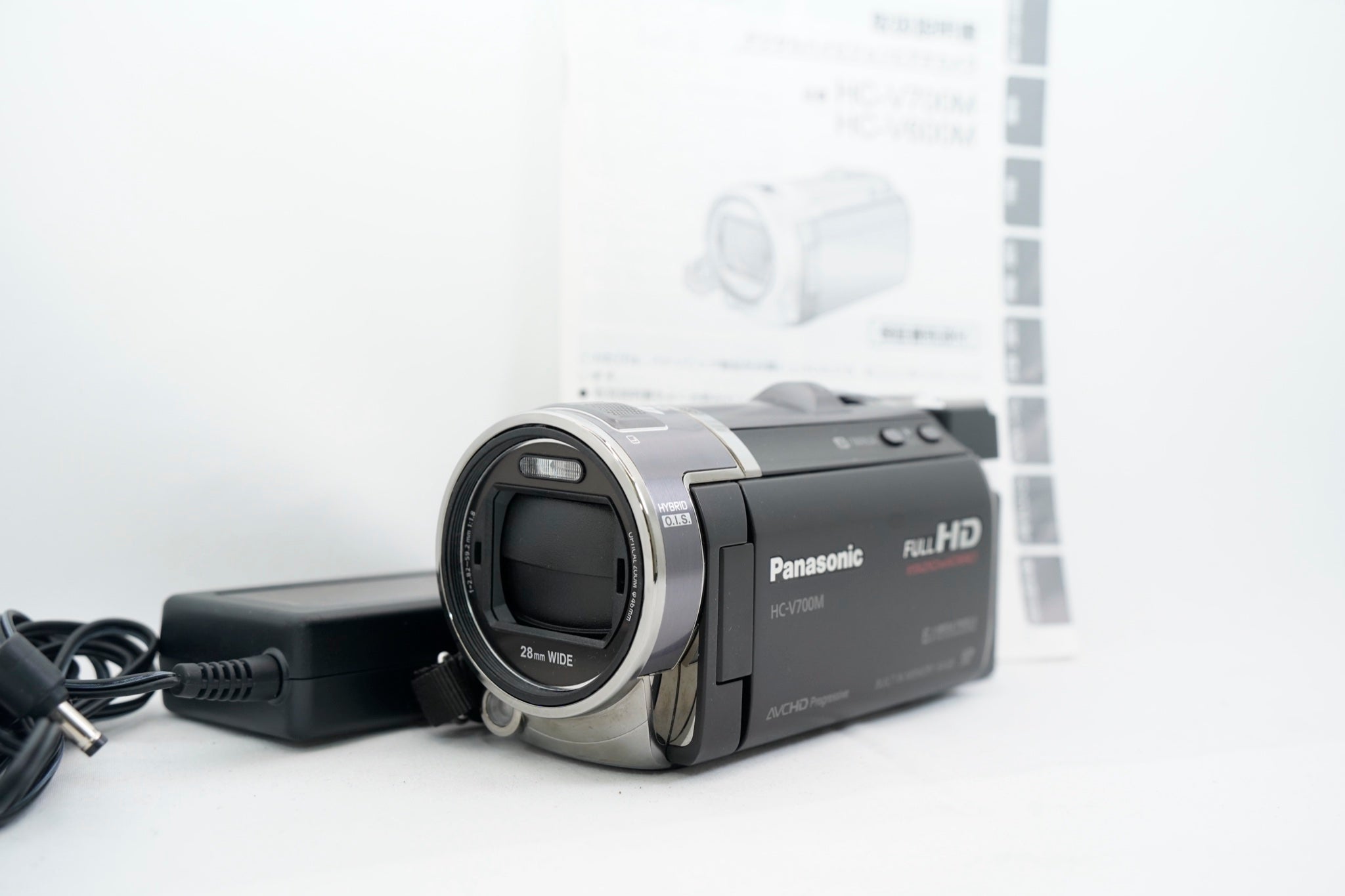 Panasonic HC-V700M ﾌﾞﾗｯｸ（付属：バッテリー 充電器 付属）