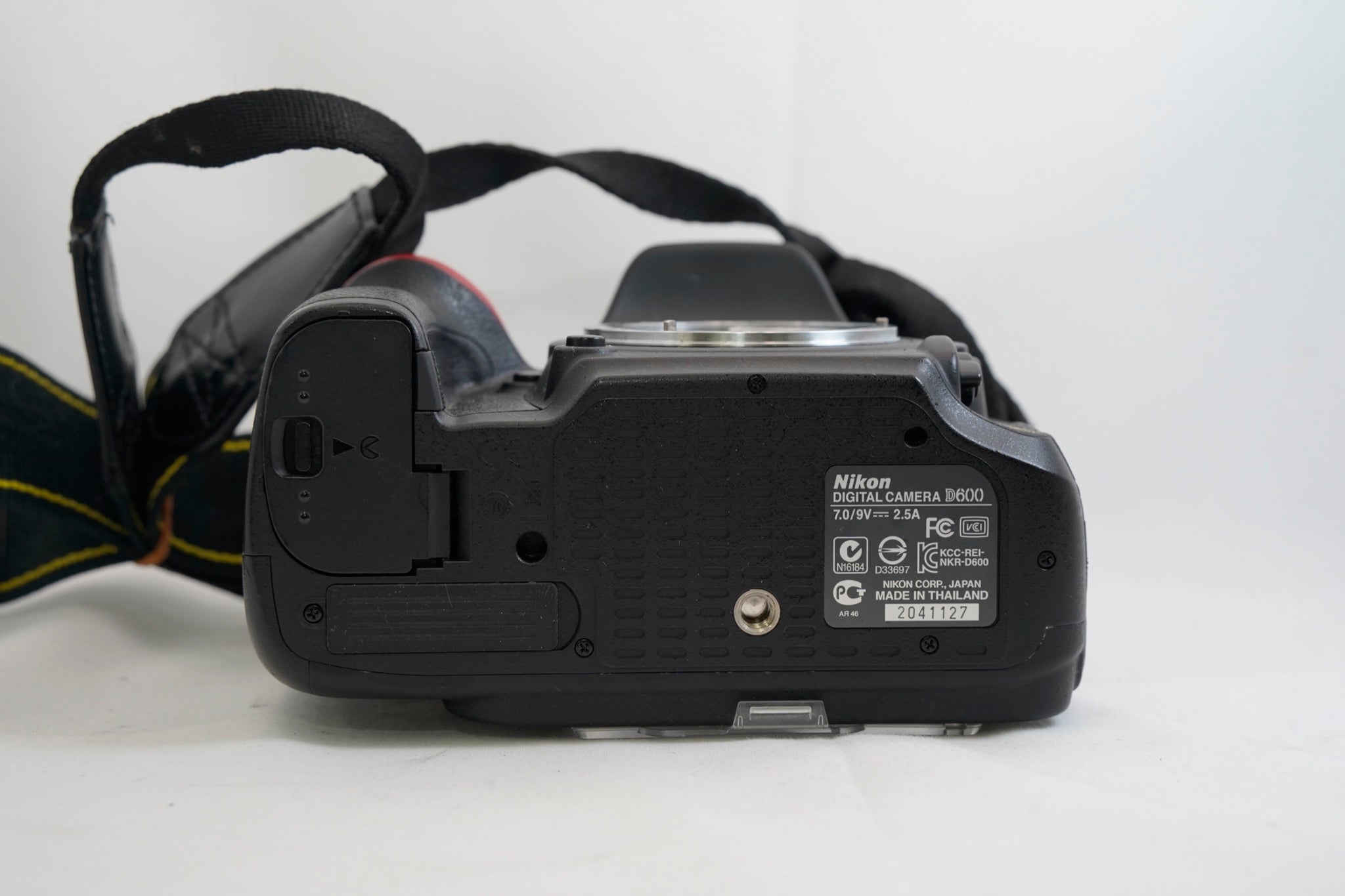 NIKON D600 バッテリ、チャージャー