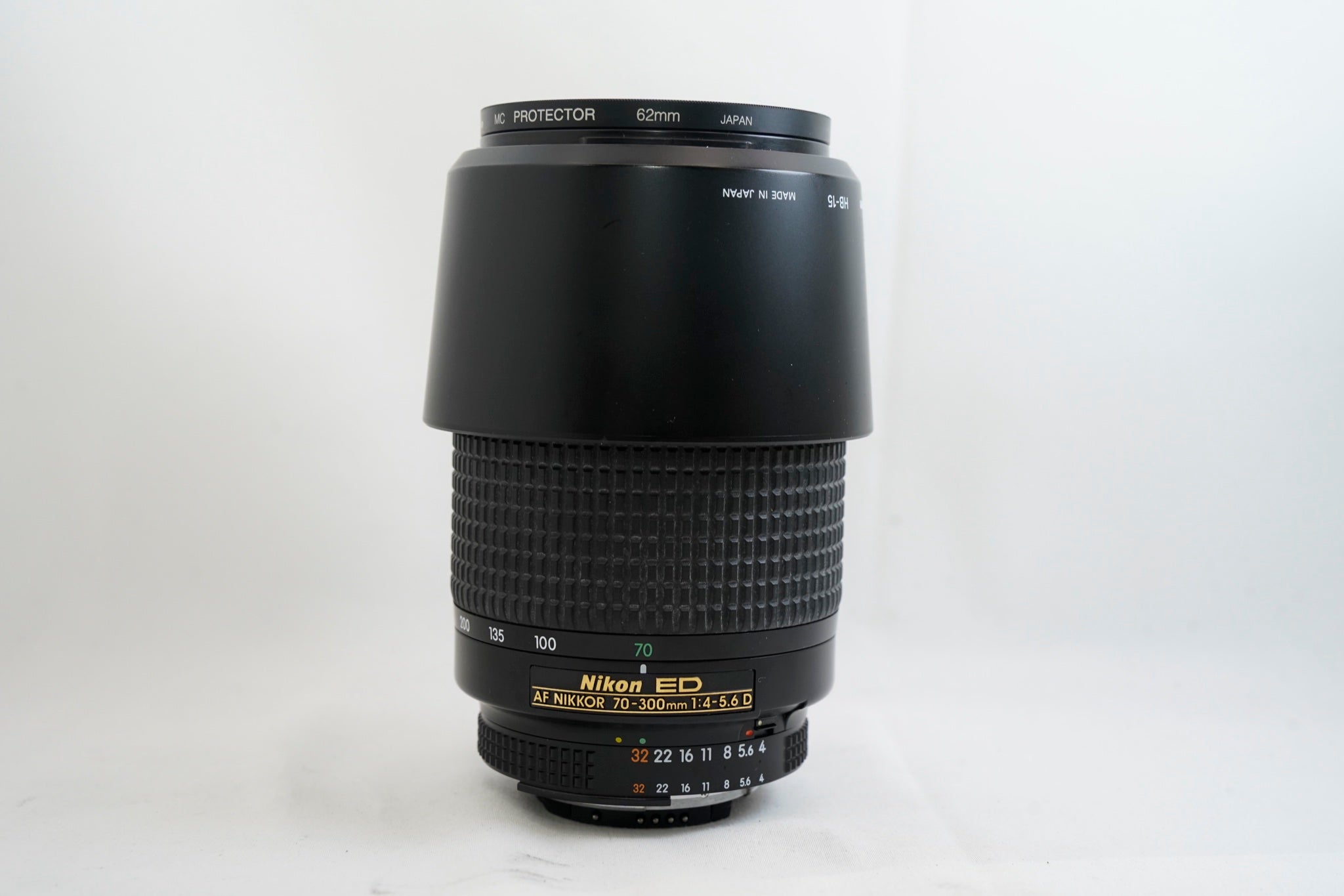 NIKON AF NIKKOR 70-300mm F4-5.6 D
