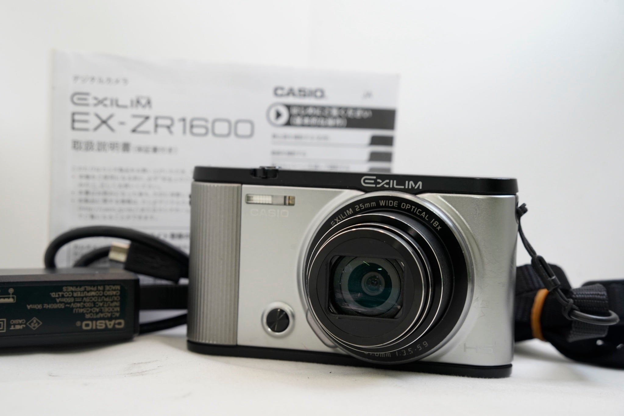 CASIO EXILIM EX-ZR1600 シルバー（付属：バッテリー）